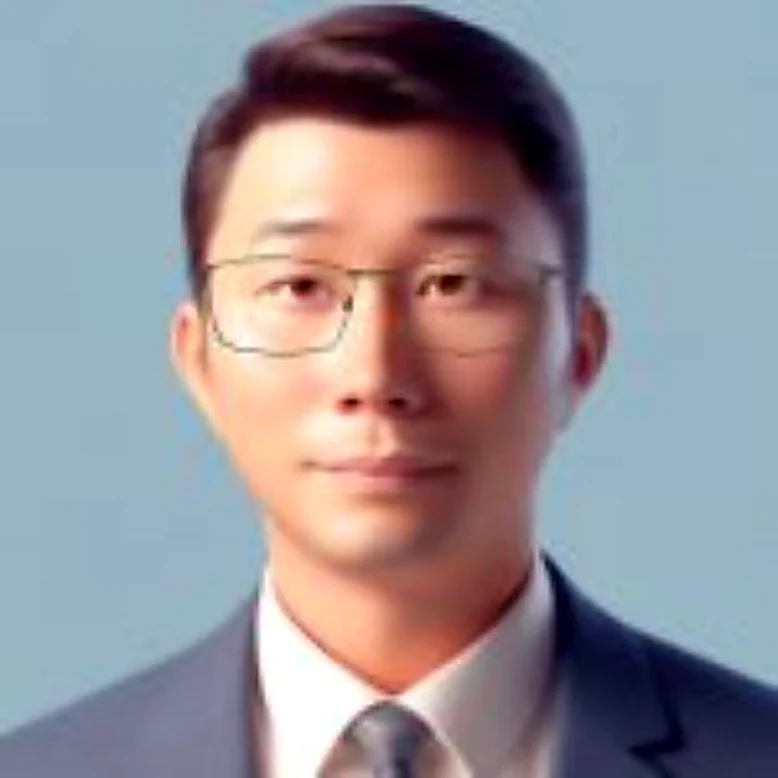 Brian Ji, President of Total Commercial Inc.